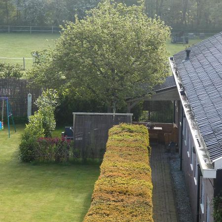 Familiehuis Achter De Duijnhoeve باكّوم المظهر الخارجي الصورة